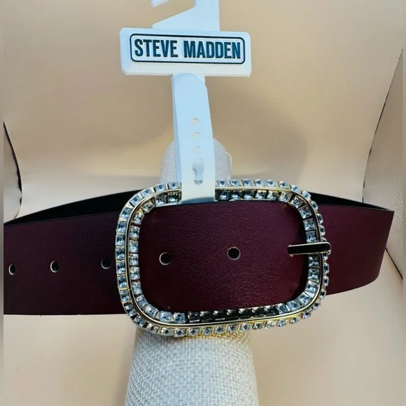 Steve Madden Reversible Vegan Leather Belt Black Burgundy Rhinestone Buckle Med. - Picture 9 of 12